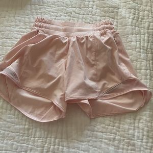 Hotty Hot High-Rise Lined Short 4"